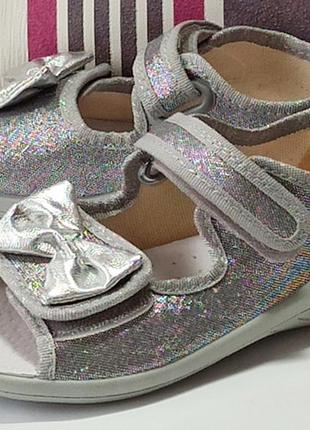 Текстильні босоніжки відкриті ортопедичні тапочки з жорсткою п'ятою для дівчинки валді waldi єва2 фото