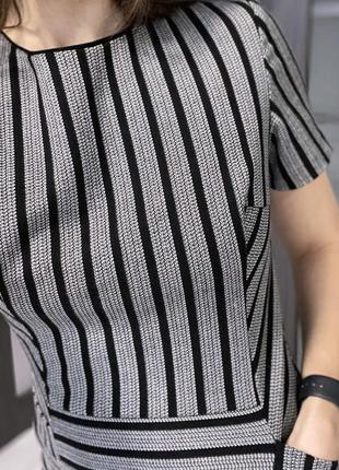 Щільна сукня на підкладці в смужку ♥️