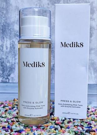 ✔️оригінал тонік для сяйва шкіри бестселлер medik8 press&glow tonic