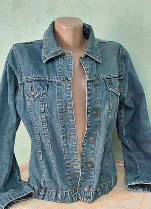 Джинсовая курточка ветровка