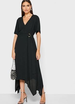 Шикарное базовое платье  banana republic по супер цене