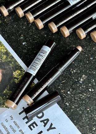Тіні-олівець laura mercier caviar stick eye color