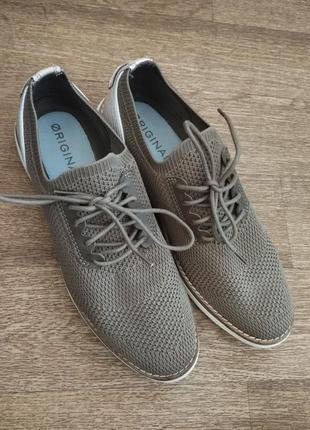 Качественные туфли, на шнуровках cole haan.