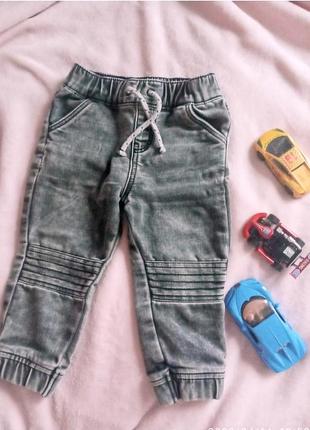 Сірі джинси джогери на хлопчика2 фото