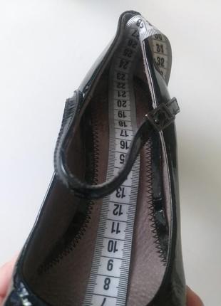 Minozzi. кожаные туфли. лаковые туфли. натуральная кожа. черные.9 фото