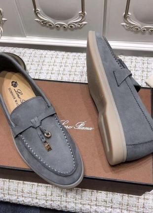 Брендовые замшевые лоферы loro piana