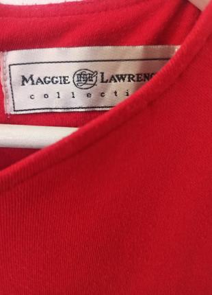 Платье миди с карманами и пышной юбкой