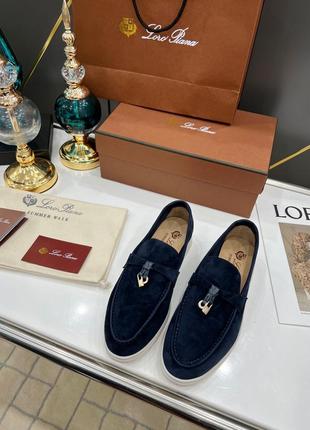 Лофери в стилі loro piana