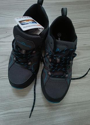 Кроссовки crossroad