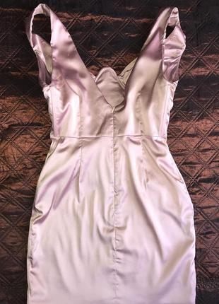 Красивое праздничное платье нежно розового цвета3 фото