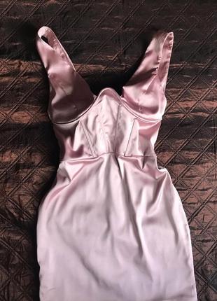Красивое праздничное платье нежно розового цвета4 фото