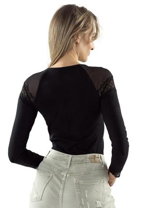 Блуза женская трикотажная с кружевными вставками черного цвета. модель ovidia eldar2 фото