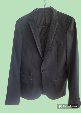 Черный невероятный пиджак жакет прямого кроя базовый как с мужского плеча с подкладкой от topman2 фото