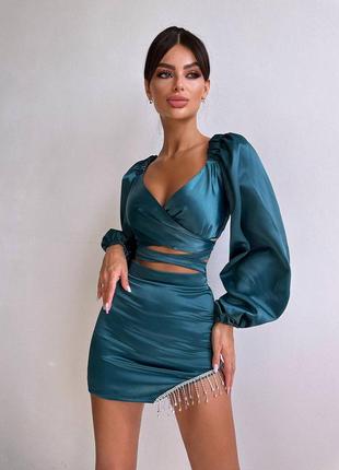 Ніжний атласний комплект декорований стразами, вечірній костюм зі спідницею5 фото