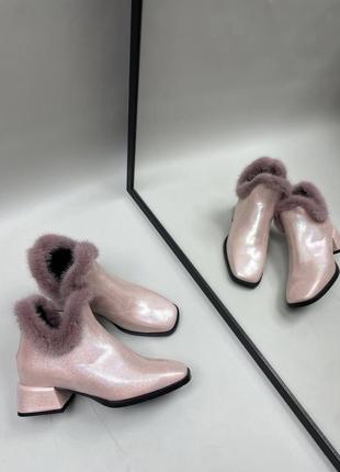 Эксклюзивные ботинки из итальянской кожи и замши женские с норкой8 фото