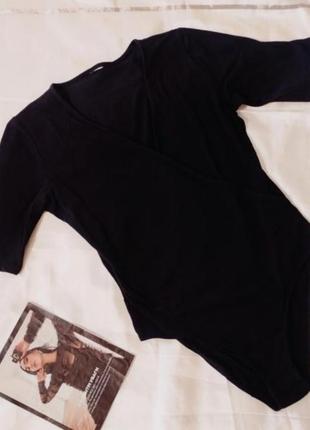 Боди футболка с v образным вырезом, женская футболка, боди черный базовый, женская обувь, женская одежда2 фото