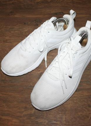 Кроссовки Adidas спортивный топ с чашками