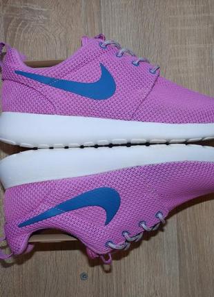 Бігові кросівки nike rosherun wmns 511882-5025 фото