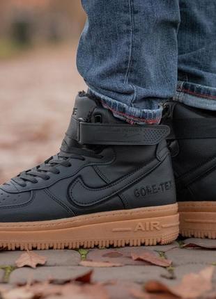 Чоловічі зимові, дуже гарні та стильні nike air force gore-tex high black оригінальна якість 40-431 фото