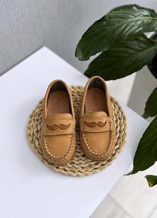 Кожаные туфли лоферы zara 15.3см