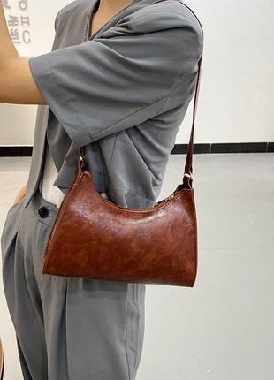 Класична сумочка багет (світло-коричнева)4 фото
