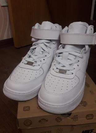 Новые кросовки унисекс nike air force 1mid white2 фото