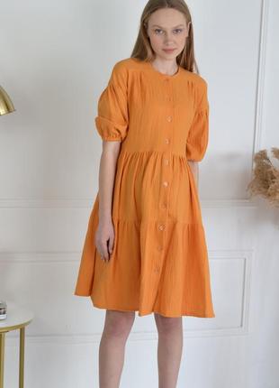 Легкое оранжевое платье по колено средней длины для беременных и кормящих 42-569 фото