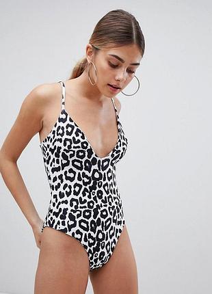 Шикарный леопардовый купальник от prettylittlething