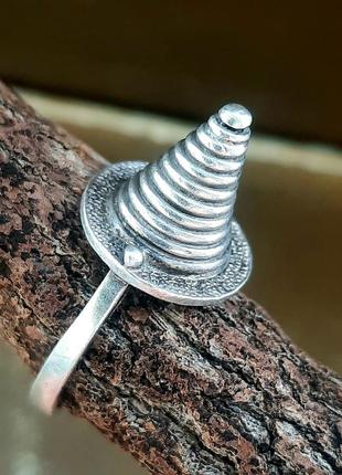 Авангардне ексклюзивне унікальне дизайнерське срібне кільце перстень каблучка ручної роботи конус
