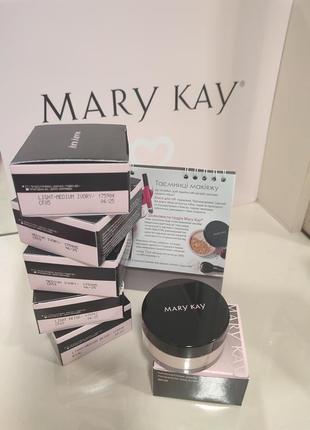 Шовковиста розсипна пудра mary kay