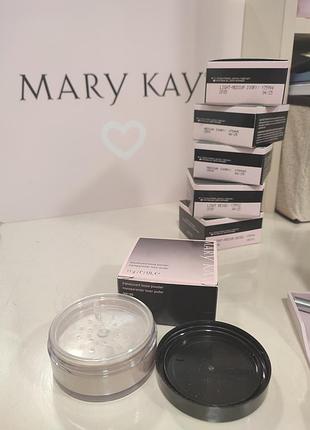 Шовковиста розсипна пудра mary kay