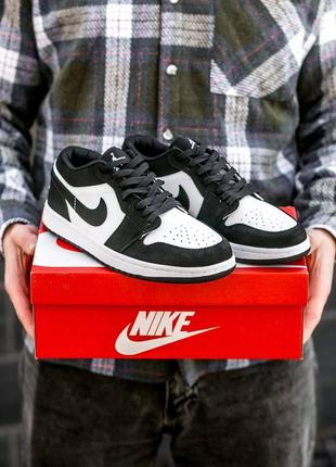 Мужские кроссовки nike air jordan 1 low black white 41-44