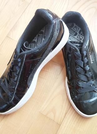 Чорні кросівки puma basket 36