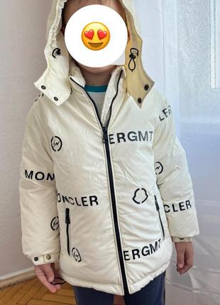 Зимовий пуховик moncler