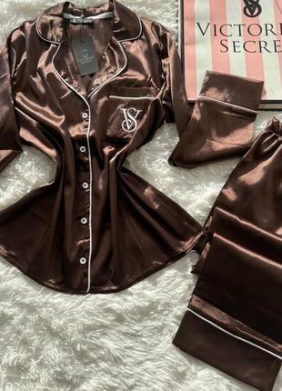 Шелковая бархатная пижама vs