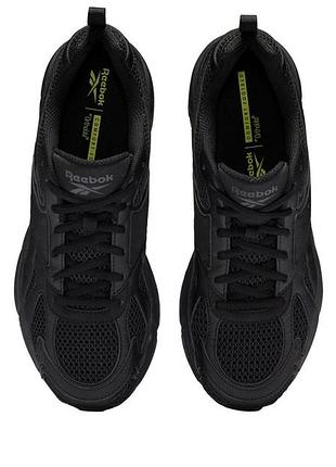 Кроси кросівки reebok кроссовки reebok royal classic hyperium 2 gw7998