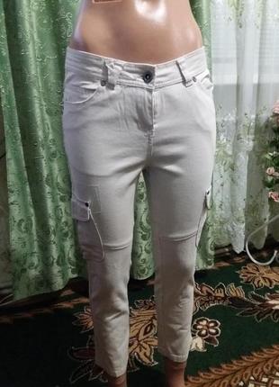 Новые джинсы карго с удобными карманами по бокам4 фото