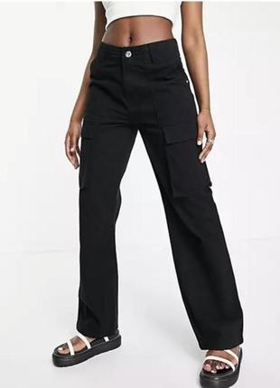 Cargo штани bershka