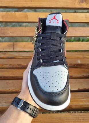 Кросівки найк nike air jordan4 фото