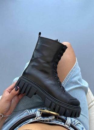 Очень стильные кожаные натуральные ботинки черные5 фото