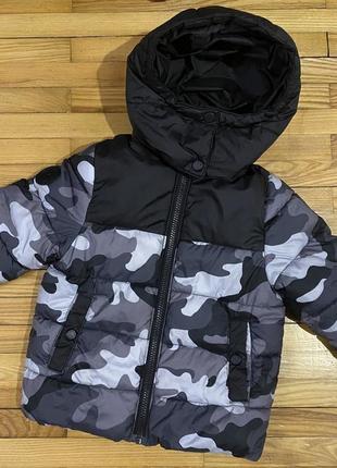 Курточка демисезонная