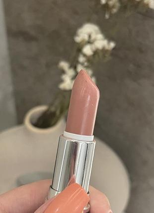 Maqpro помада коллекции юли джулай perfect nude