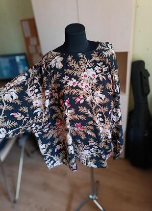 Блуза большого размера