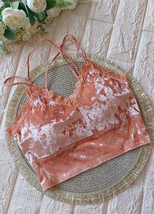 Шикарний велюровий топ❤️❤️❤️