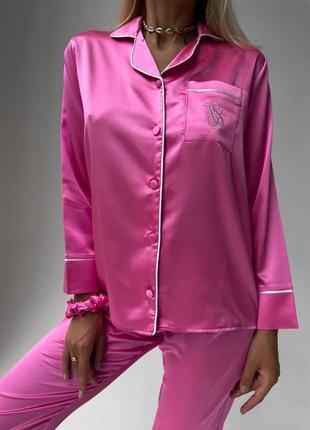 Женская ярко-розовая шелковая пижама victoria's secret