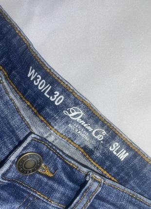 Классические синие джинсы без потертостей и дыр2 фото