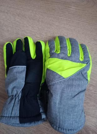 Нові перчаткі рукавиці