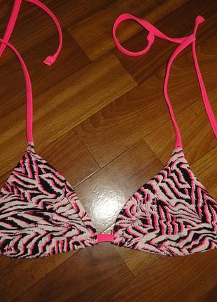 Яркий неоновый верх от купальника