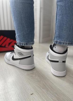 Кроссовки серые nike air jordan 1 (кожа)7 фото