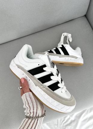 Кросівки adidas adimatic white
